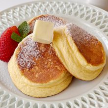 【ＡＹＡ監修レシピ】米粉のふわふわスフレパンケーキ