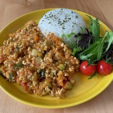 米粉の夏野菜キーマカレー