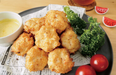 鶏胸肉でヘルシー！カリッとチキンナゲット