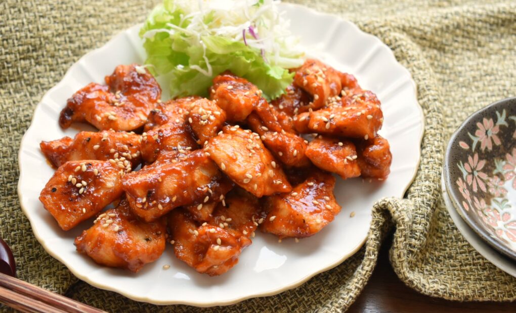 【料理家美桜さん監修】鶏胸肉deやわらかヘルシーヤンニョムチキン