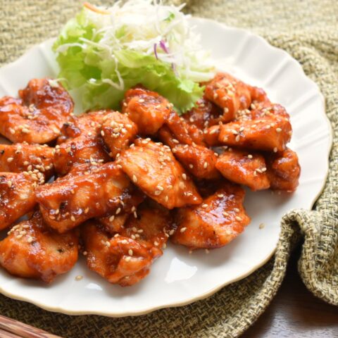 【料理家美桜さん監修】鶏胸肉deやわらかヘルシーヤンニョムチキン