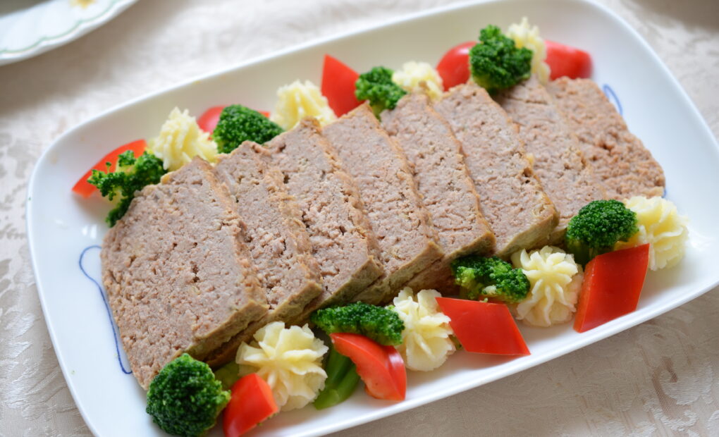 【料理研究家さとみわさん監修】パン粉不要！米粉のミートローフ