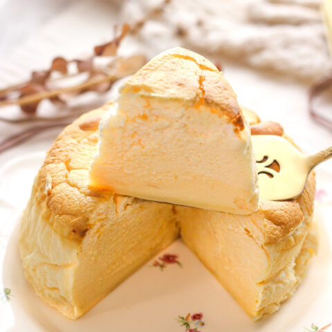 食べて驚き！ふわとろマジックチーズケーキ！