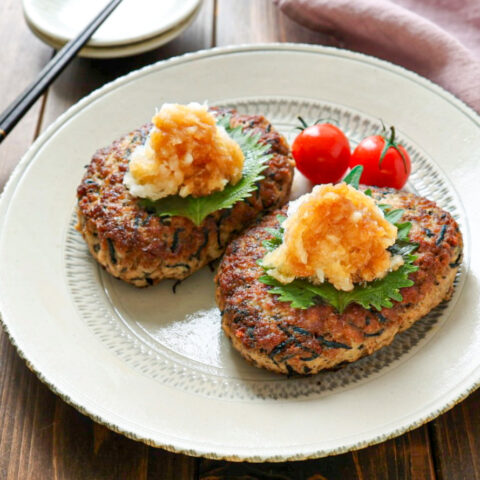 ふわっふわ！ひじきと豆腐のハンバーグ